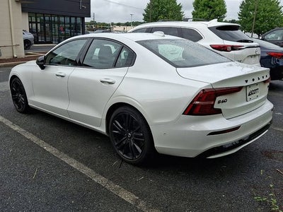 2024 Volvo S60 Plus Black Edition