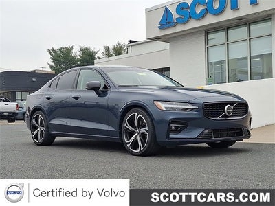 2024 Volvo S60 Ultimate Dark Theme