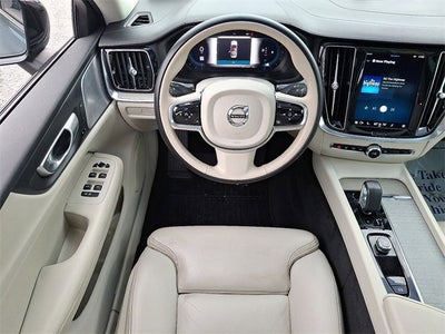 2024 Volvo S60 Ultimate Dark Theme