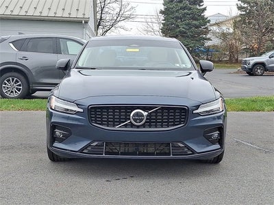 2024 Volvo S60 Ultimate Dark Theme