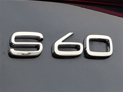 2024 Volvo S60 Ultimate Dark Theme