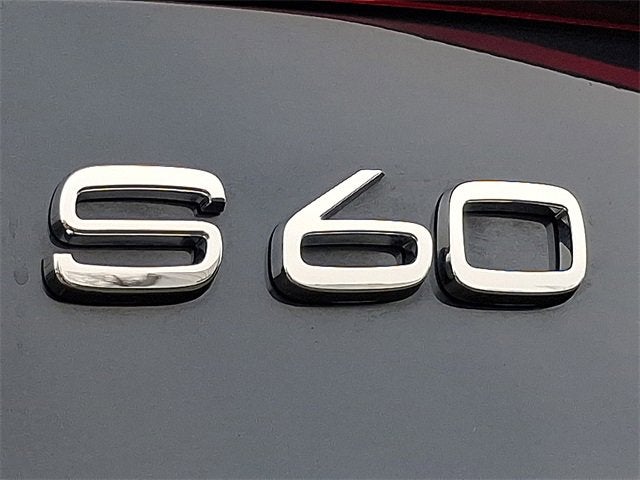 2024 Volvo S60 Ultimate Dark Theme