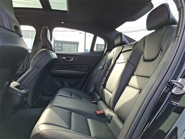 2023 Volvo S60 Plus Black Edition