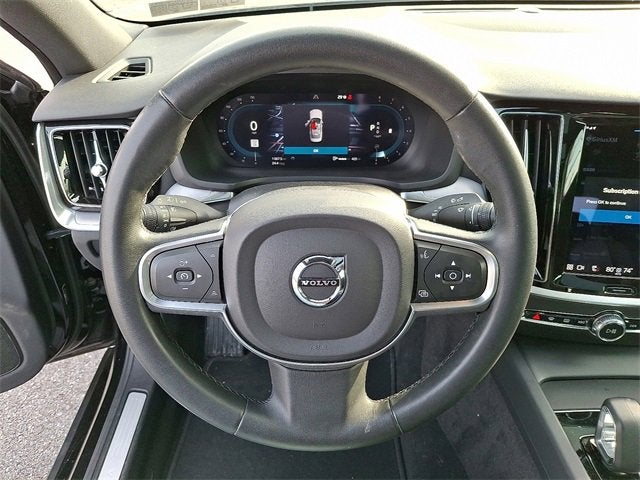 2023 Volvo S60 Plus Black Edition