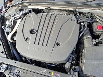 2023 Volvo S60 Plus Black Edition