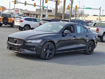 2023 Volvo S60 Plus Black Edition