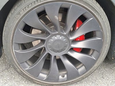 2024 Tesla Model Y Performance