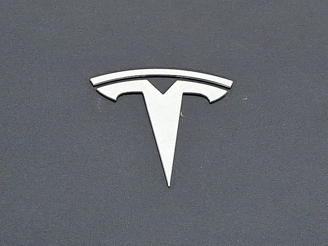 2024 Tesla Model Y Performance
