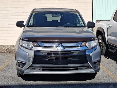 2016 Mitsubishi Outlander SE
