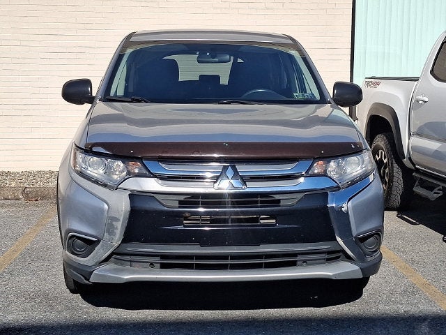 2016 Mitsubishi Outlander SE