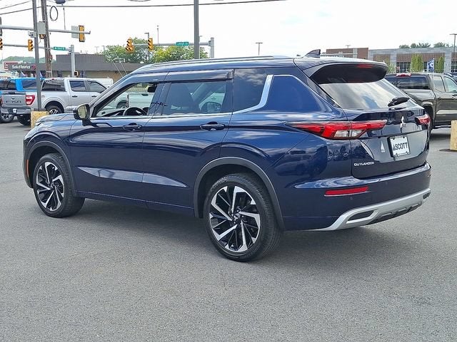 2023 Mitsubishi Outlander SEL