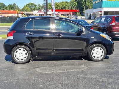 2010 Toyota Yaris Base