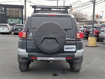 2011 Toyota FJ Cruiser Base