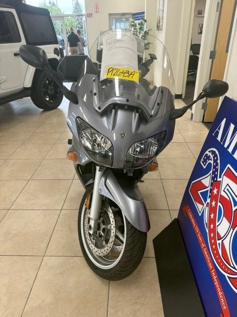 2004 YAMAHA FJR 1300 Base