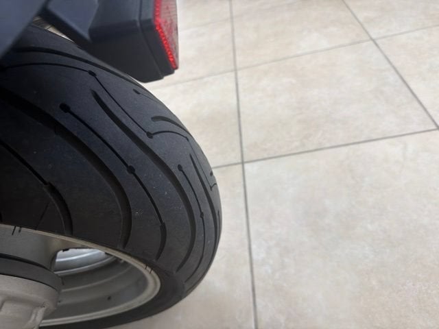 2004 YAMAHA FJR 1300 Base