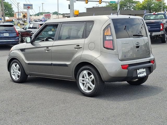 2011 Kia SOUL Base