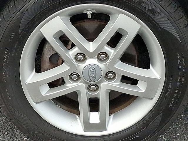 2011 Kia SOUL Base