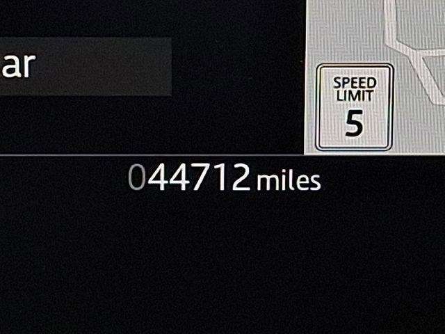 2024 Land Rover Range Rover Evoque Dynamic SE