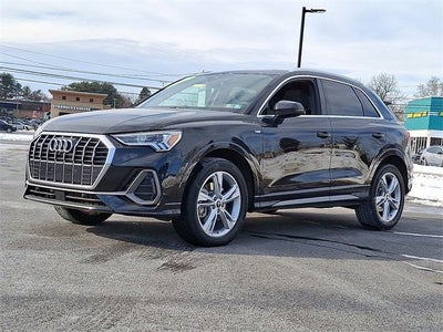 2022 Audi Q3 S line Premium Plus