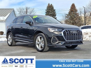 2022 Audi Q3 S line Premium Plus