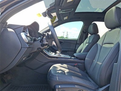 2025 Audi Q7 Premium Plus