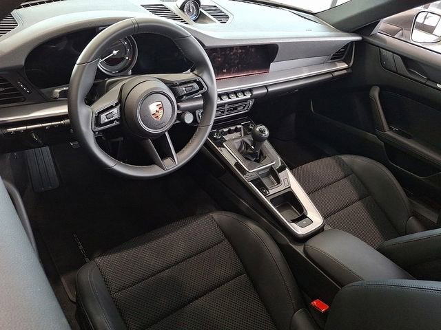 2024 Porsche 911 Carrera