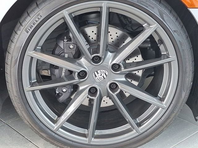 2024 Porsche 911 Carrera