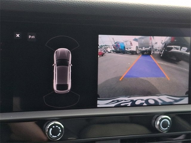 2022 Porsche Macan Base