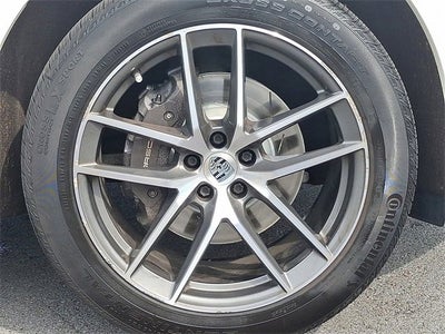 2022 Porsche Macan Base