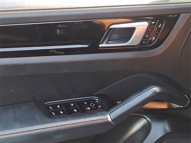 2020 Porsche Cayenne S