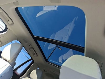 2023 Volvo XC90 Plus