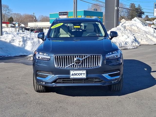2023 Volvo XC90 Plus