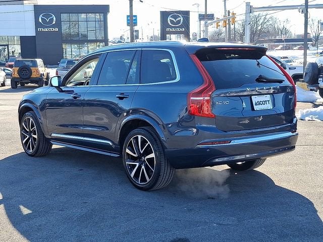 2023 Volvo XC90 Plus