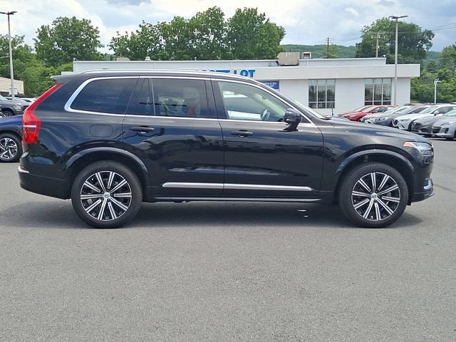 2023 Volvo XC90 Plus
