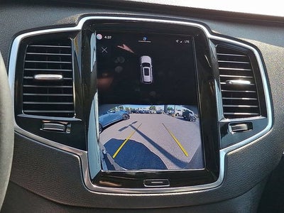 2023 Volvo XC90 Plus