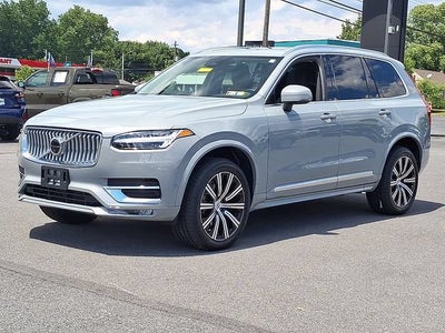 2024 Volvo XC90 Plus Bright Theme