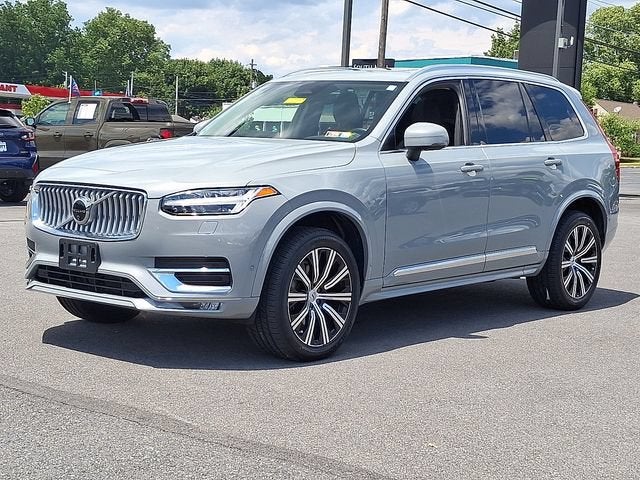 2024 Volvo XC90 Plus Bright Theme
