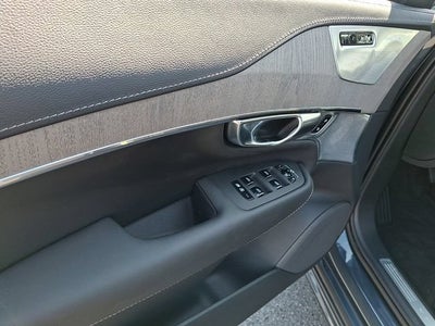 2024 Volvo XC90 Ultimate Bright Theme