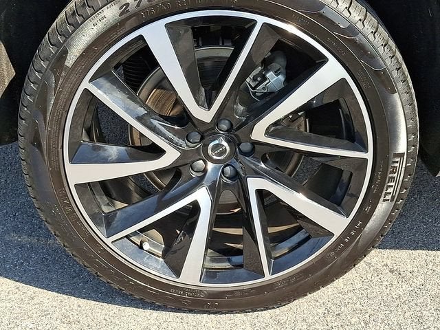 2024 Volvo XC90 Ultimate Bright Theme