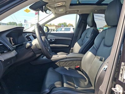 2024 Volvo XC90 Ultimate Bright Theme