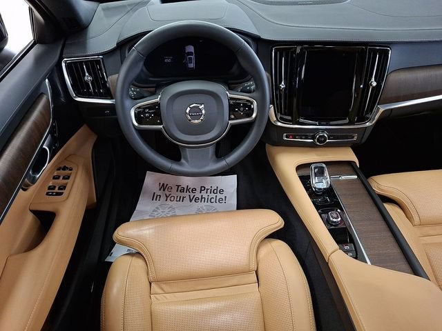 2024 Volvo V90 Cross Country Ultimate