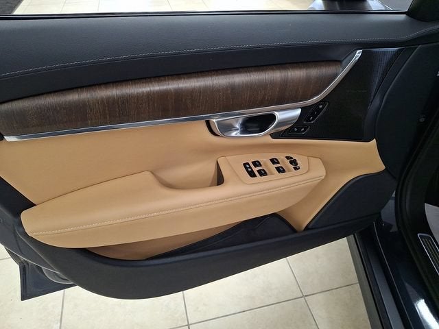 2024 Volvo V90 Cross Country Ultimate