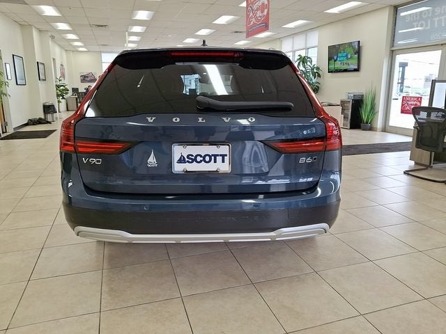 2024 Volvo V90 Cross Country Ultimate