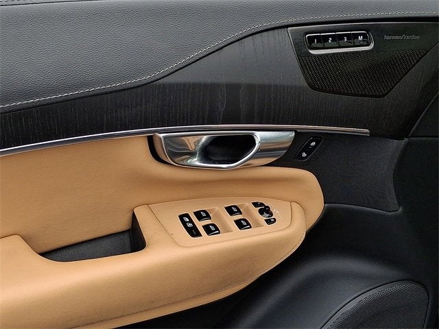 2023 Volvo XC90 Ultimate