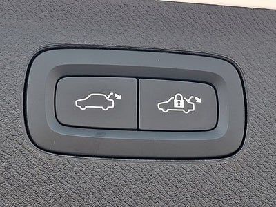 2023 Volvo XC90 Ultimate
