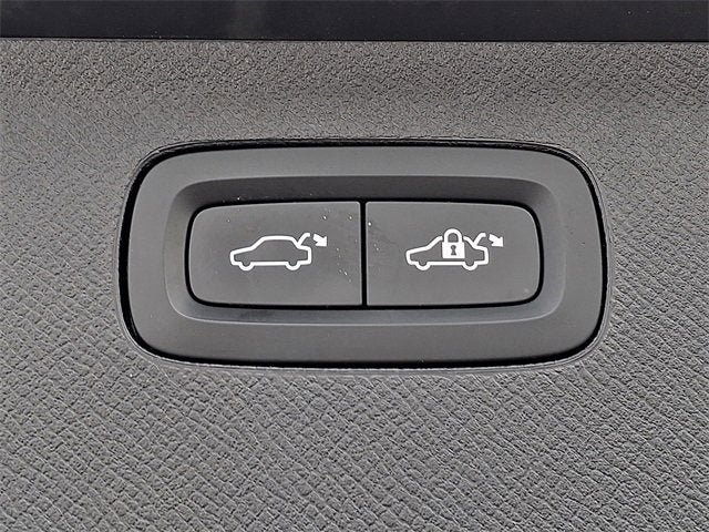 2023 Volvo XC90 Ultimate