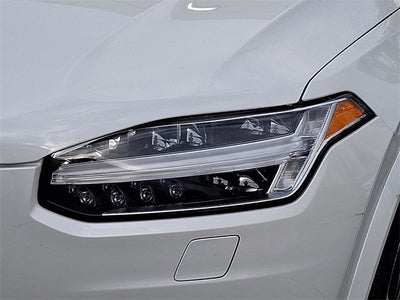 2024 Volvo XC90 Plus Bright Theme