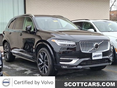 2024 Volvo XC90 Plus Bright Theme