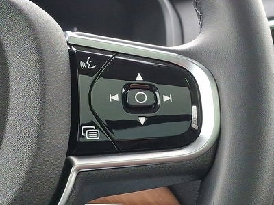 2025 Volvo XC90 Plus