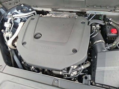 2025 Volvo XC90 Plus